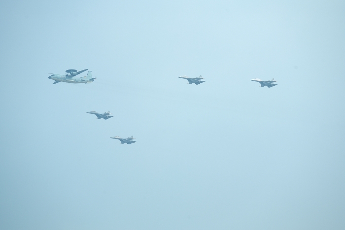 空警500A编队